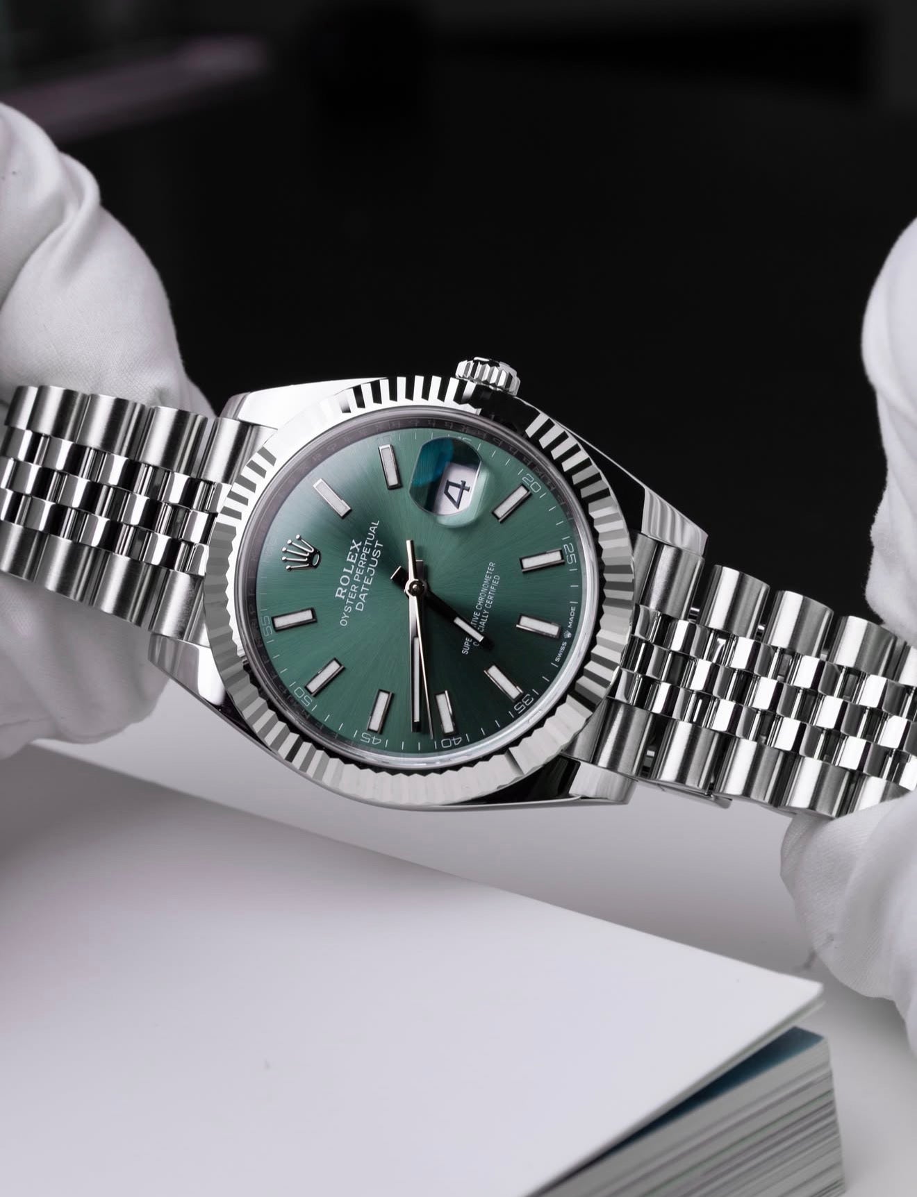 Rolex Datejust Mint dial Jubilee bracelet 41mm