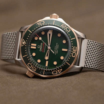 Omega Seamaster Diver 300m Green Bronze gold