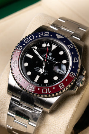 Rolex GMT Master-II “Pepsi” Oyster Bracelet 40mm